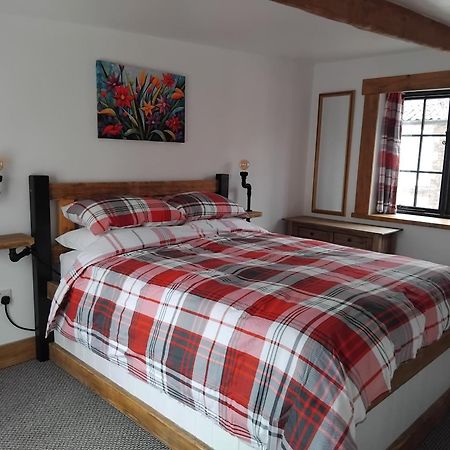 St Edmunds Brewery Villa Даунам Маркет Екстериор снимка